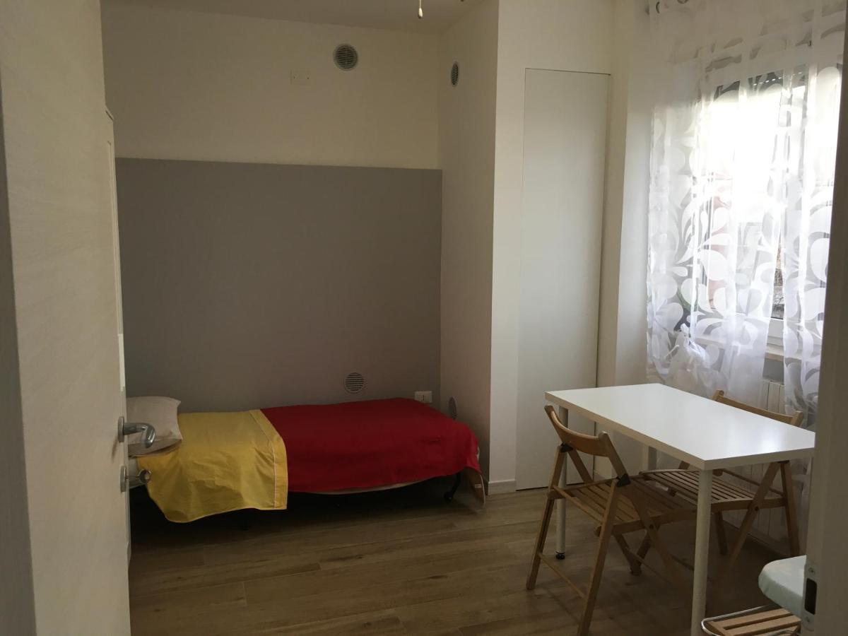 Appartamento Con Due Camere Da Letto E Free Park Verona Eksteriør billede